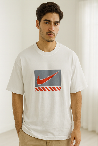 White Nike Graphic T-Shirt