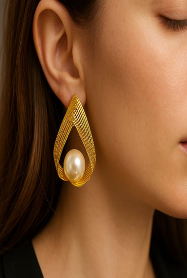 Contemporary Gold Teardrop Earrings with Pearl Accent