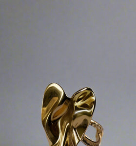 Sculpted Gold Heart Ring